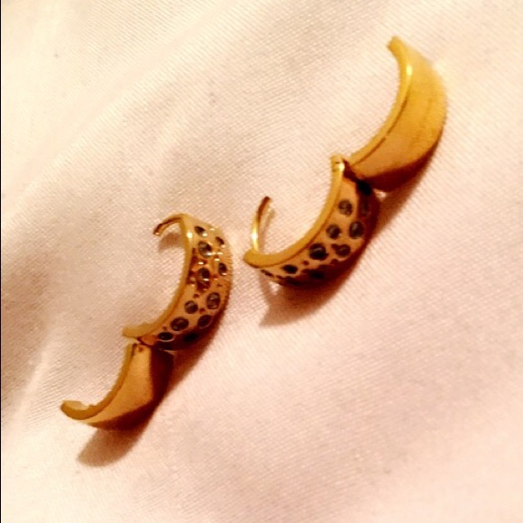 ❌SOLD❌ Earring Set💫 - Picture 3 of 5